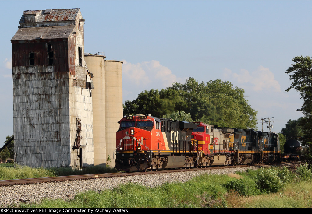 CN 2925